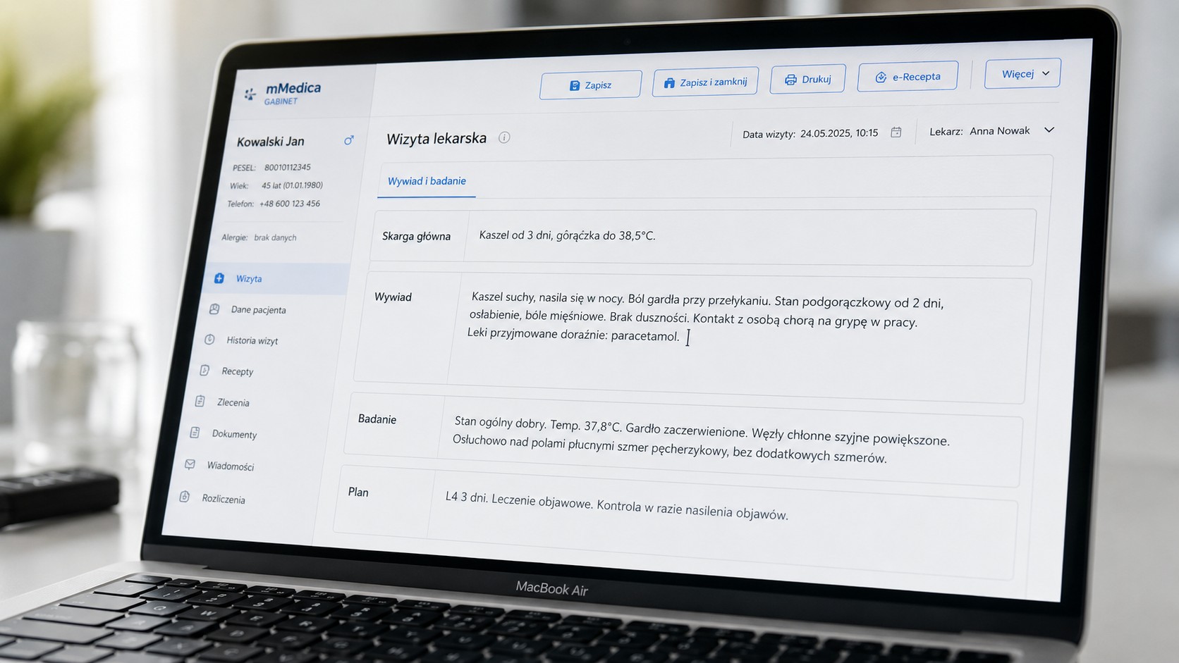 Program medyczny mMedica z wypełnionym wywiadem i badaniem przez ZaxMed
